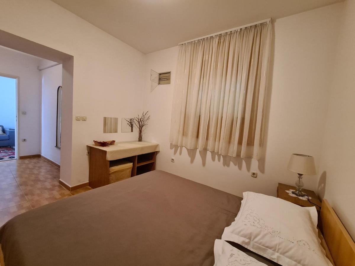 Apartments Srzic No1 Макарска Екстериор снимка