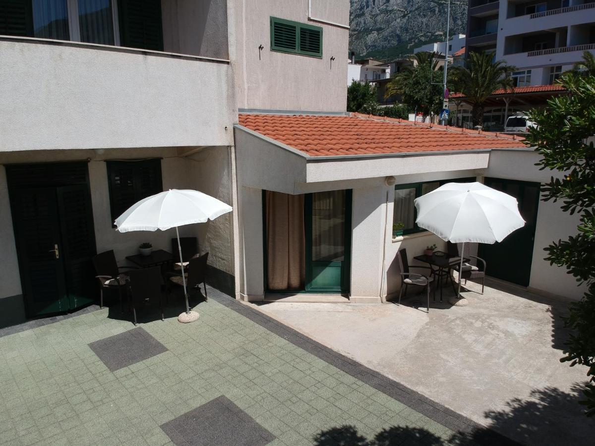 Apartments Srzic No1 Макарска Екстериор снимка