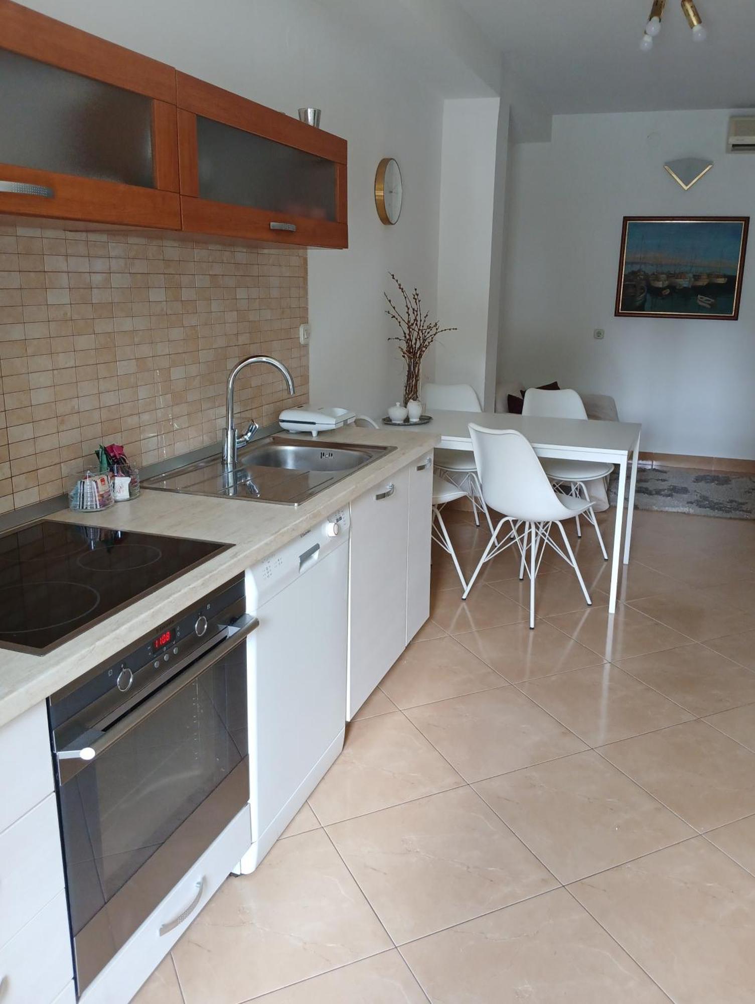 Apartments Srzic No1 Макарска Екстериор снимка