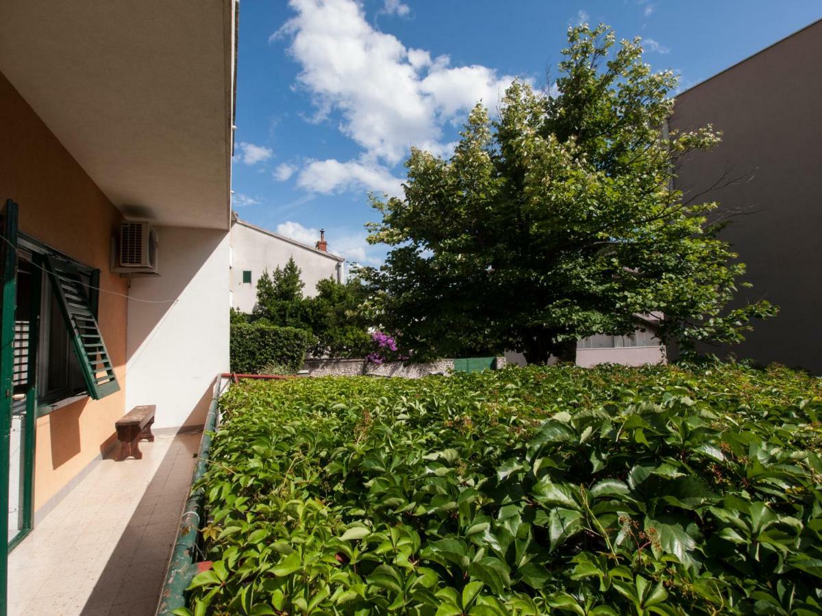 Apartments Srzic No1 Макарска Екстериор снимка