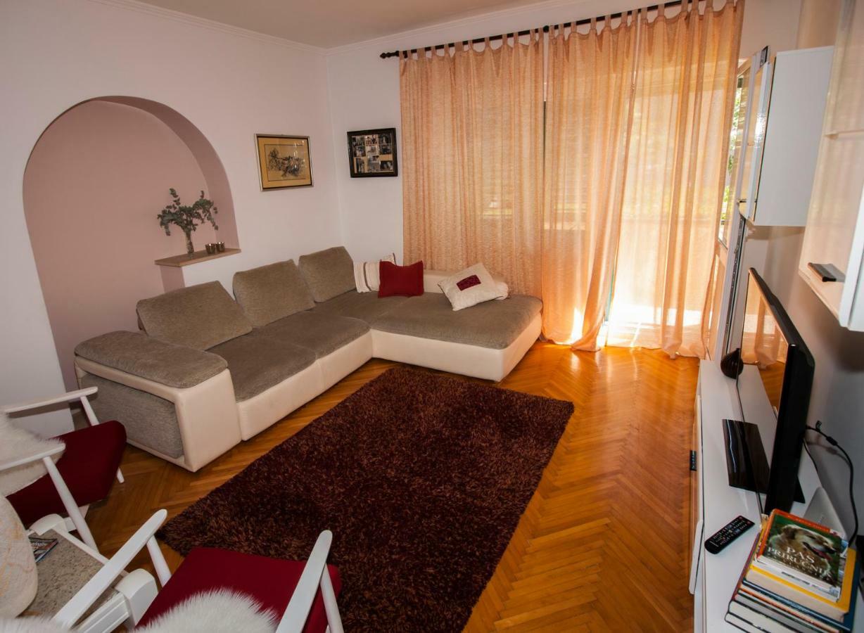Apartments Srzic No1 Макарска Екстериор снимка